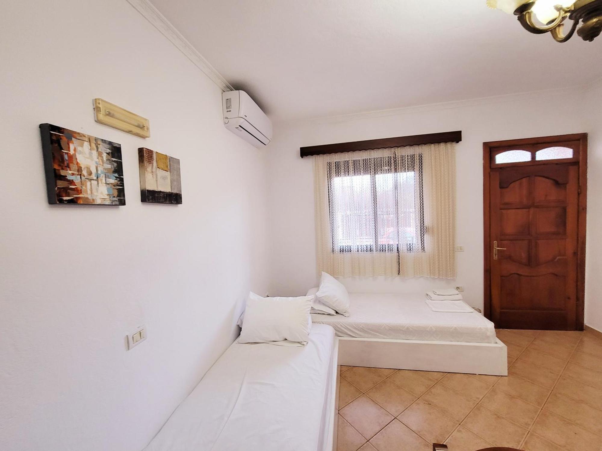 Villa Baka 14 Durrës Extérieur photo